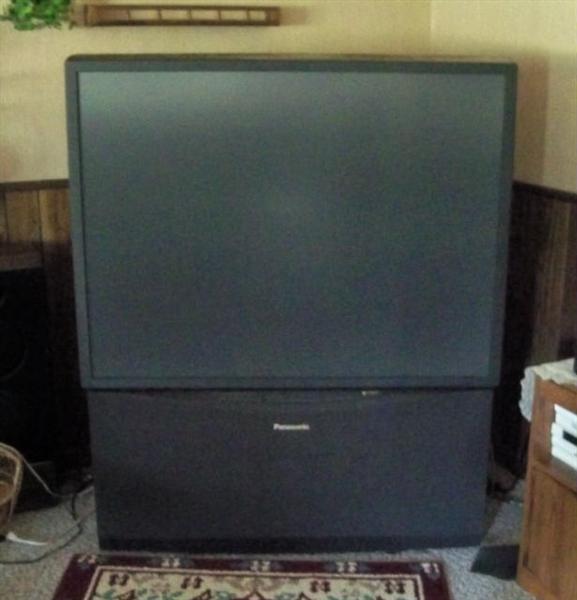 Panasonic Spatializer 3-D 50” Screen TV