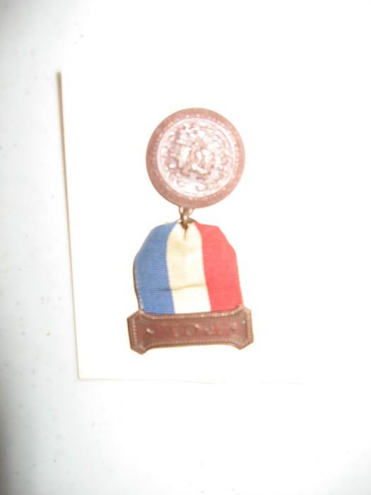 Daughter of Union Veterens of Civil War Ribbon Badge