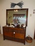 dresser & mirror