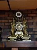 mantle clock