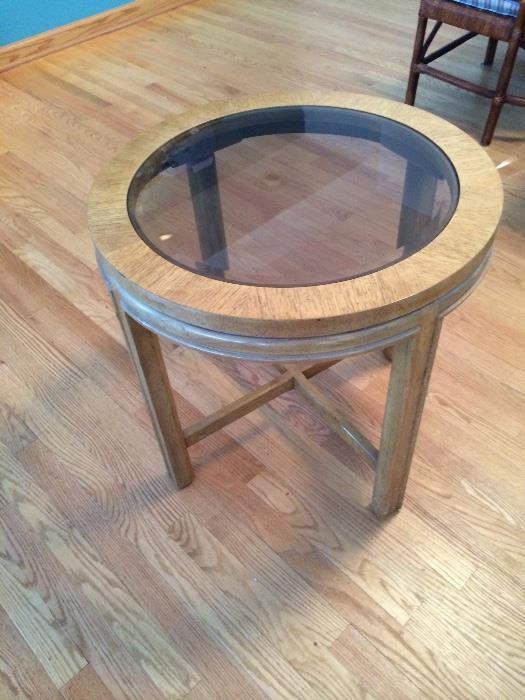 Mid century 
Side tables set of 2