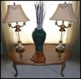 Table lamps, vase, coffee table