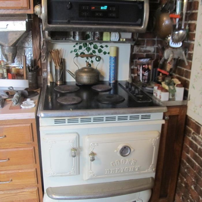CONTEMPORARY STOVE THAT LOOKS OLD AND WORKS!!