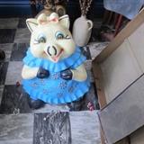 HUGE PIGGY BANK