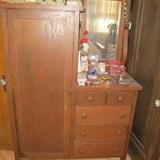 ANTIQUE OAK DRESSER AMOIRE