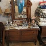 ANTIQUE COMMODE