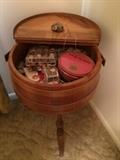 Sewing cabinet