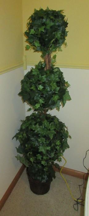 ARTIFICAL IVY TREE