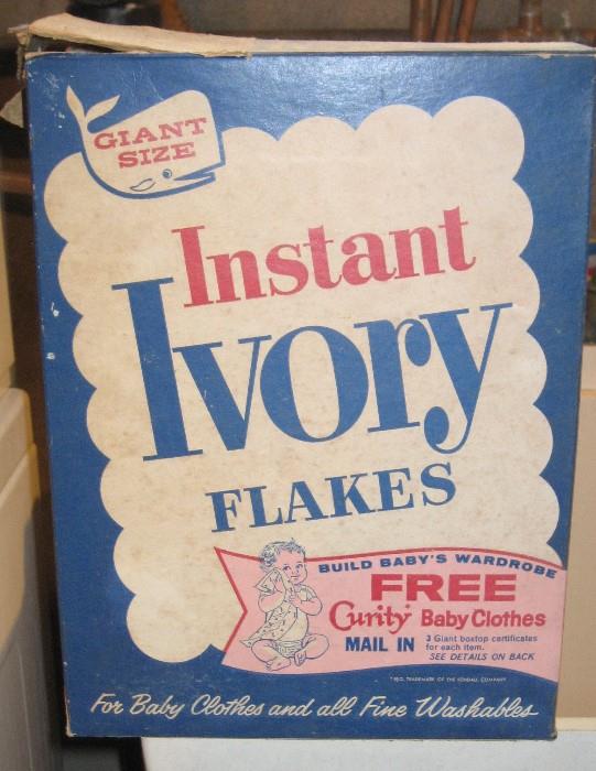 Instant Ivory Flakes Box