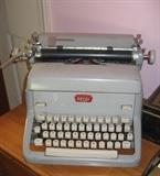 Royal Typewriter