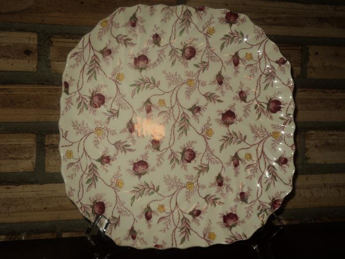 Wedgewood plates---would look great on the wall!