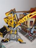 Lego crane?