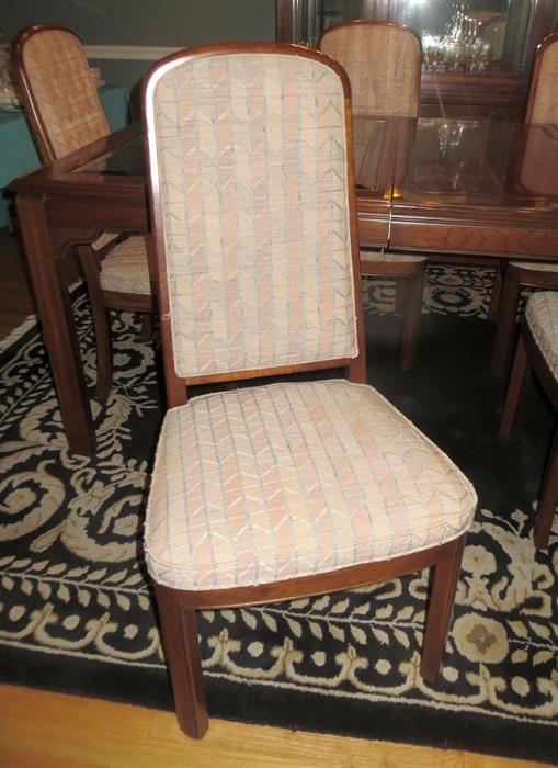 Ethan Allen dining room table and china cabinet