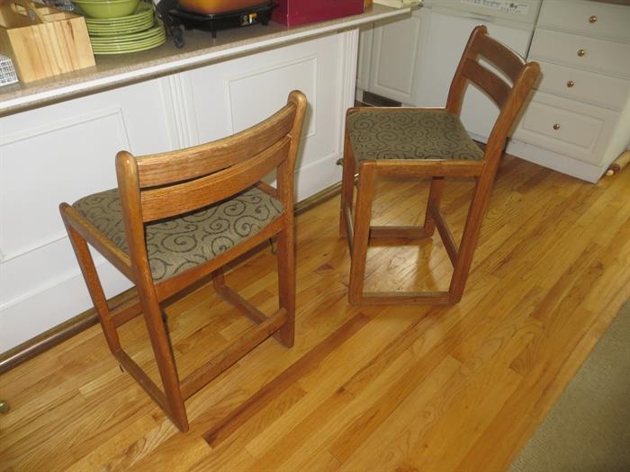 Barstools (match kitchen chairs)