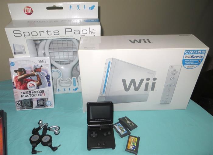 Wii and accessories