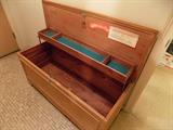 Lane cedar chest