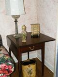 19th century Pembroke table with one drawer. Also beautiful English column lamp converted to electric in late 19th century.