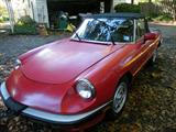 Come to the sale to check out this awesome Alfa Romeo car!