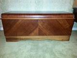 Lane Cedar Chest