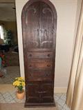 Storage cabinet