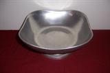 Wilton-Columbia serving bowl