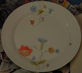 DINNERWARE: MIKASA JUST FLOWERS BONE CHINA ~ SALEM STONEWARE ~ ROYAL CHELSEA CHINA ENGLAND ~ HALLCRAFT POTTERSCRAFT 