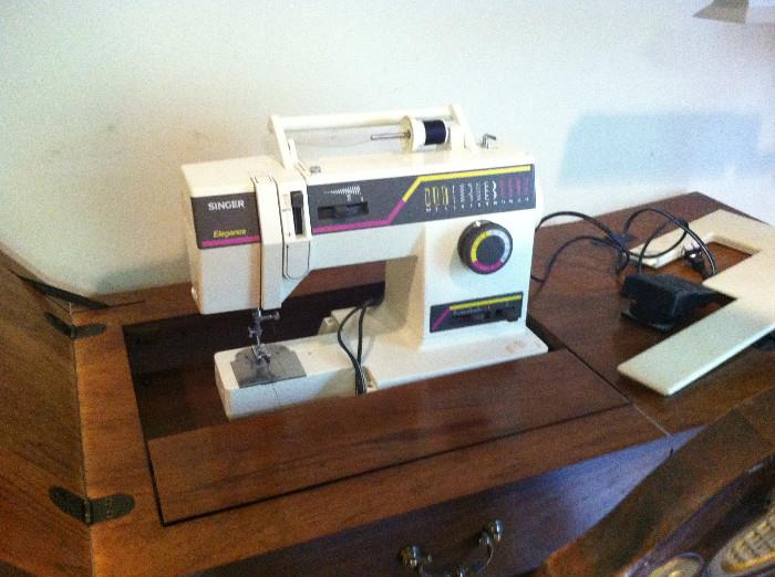 Singer Elegance sewing machine. Has not been tested.