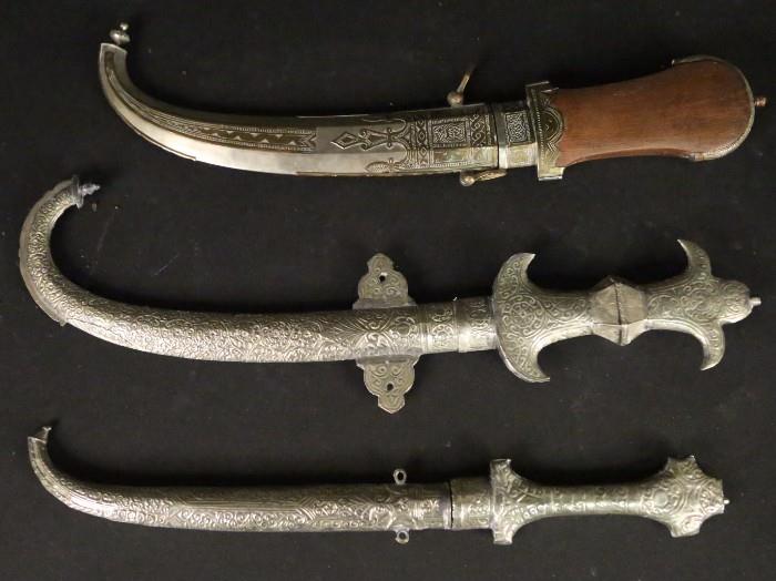 antique knifes 