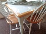 table w/tile top & 4 chairs