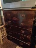 chest of drawers