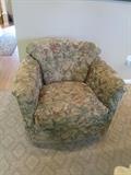 SIDE CHAIR
