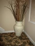 DECORATIVE VASE
