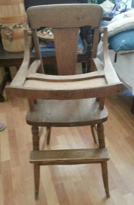 Vintage Quarter Sawn Oak Baby High Chair 
