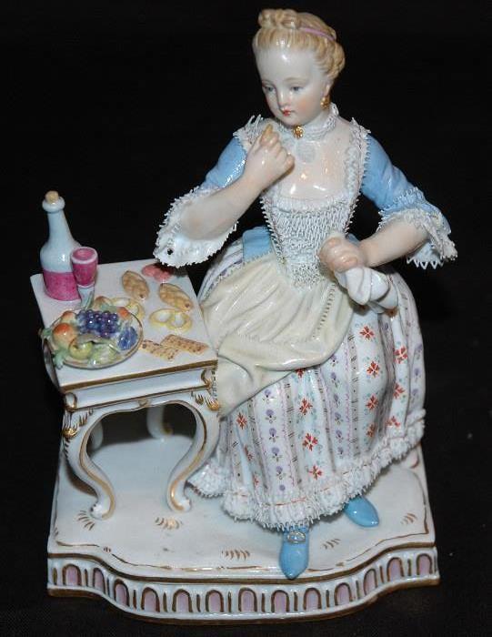 Meissen Porcelain Figurine, after Schoenheit, 1840-1860, representing "Taste"