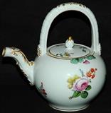Royal Vienna Porcelain Tea Pot, circa 1807