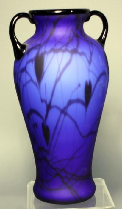 Fenton Dave Fetty Art Glass Cobalt Blue/Black HANGING HEARTS Vase, 100th Anniversary, 458/1450, 10"H    http://bid.auctionbymayo.com/view-auctions/catalog/id/7786/lot/1040391/?url=%2Fview-auctions%2Fcatalog%2Fid%2F7786%2F%3Fpage%3D1%26items%3D100