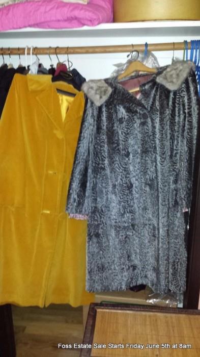 Large selection of women's clothing (Sizes 12-18), vintage and modern, including I.Magnin, Talbots, LL Bean, DKNY, Dana Buchman, Leather, Vintage Furs, Bold Patterns, Deco, and Mid-Century Styles, Vintage purses, and shoes (Sizes 7-9) 
