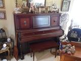 UPRIGHT CHICKERING 1898- $3000