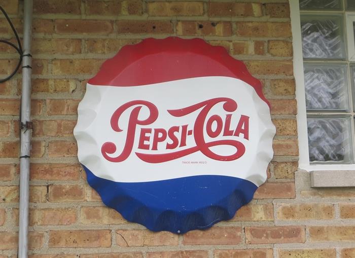 Outdoor decor – Pepsi wall hanging