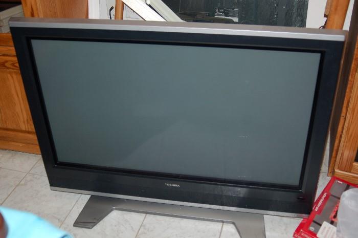 Toshiba 42" flat screen