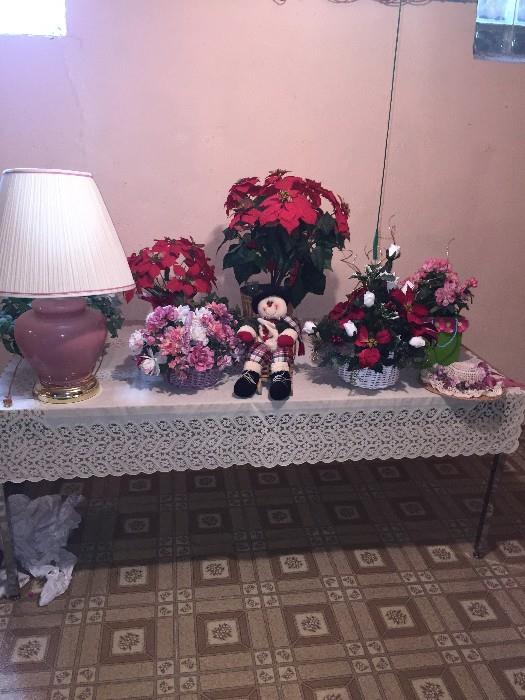 SILK FLOWER ARRANGEMENTS