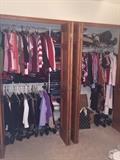 TONS OF WOMENS CLOTHING SIZE PETITE MEDIUM AND SMALL 