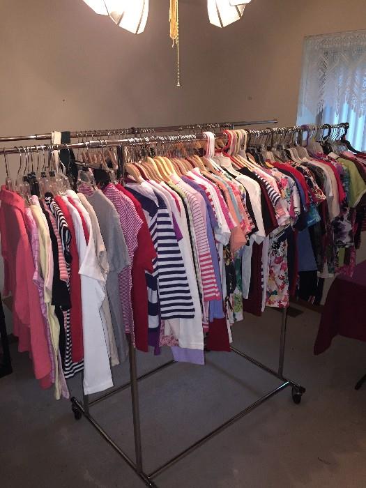 WOMENS CLOTHING