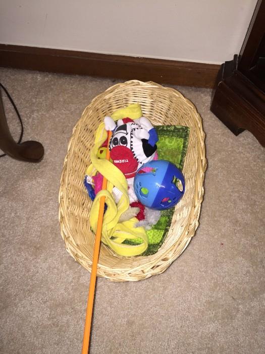 CAT TOYS