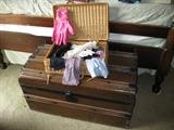 ladies gloves and trunk