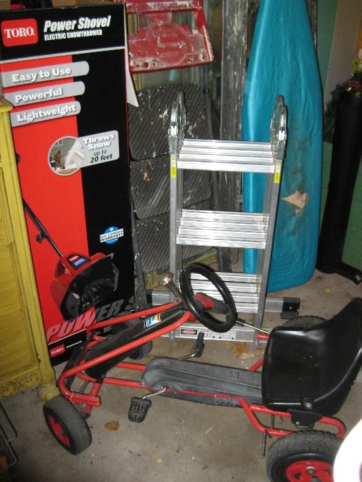 Toro power shovel, pedal go cart, folding ladder