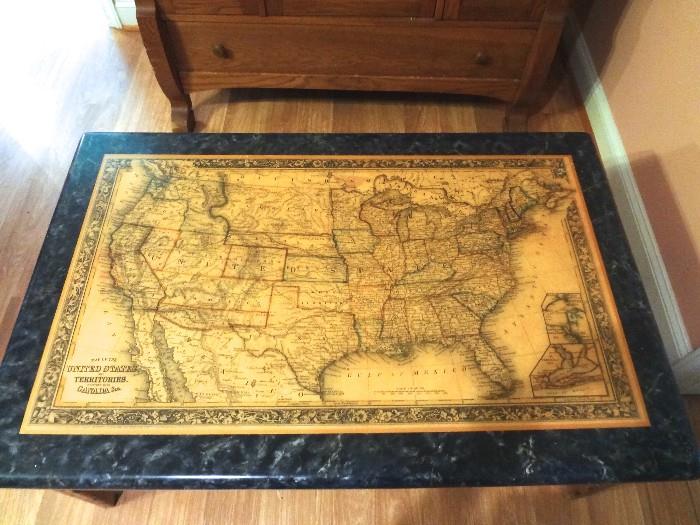 Coffee Table w/United States Map.