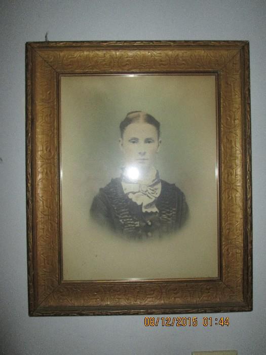 Antique portrait/frame