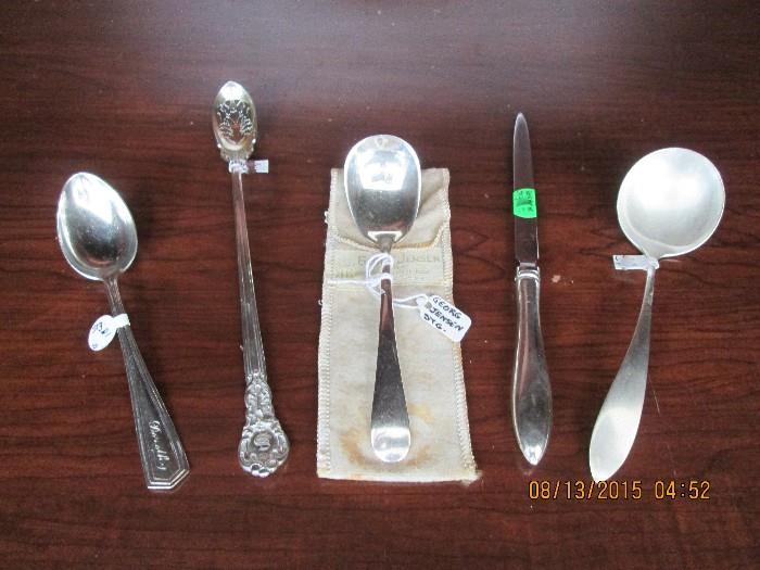 Group of sterling pieces incl. olive for, Georg Jenson spoon w/storage bag (as is).