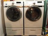 Samsung washer and dryer set with pedestal bases